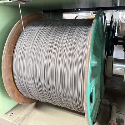 Hoge-sterkte aluminium-gecoate staalkern draad voor ACSR/AW bovengrondse geleiders – Precisie getrokken, corrosiebestendig, ASTM B549 conform