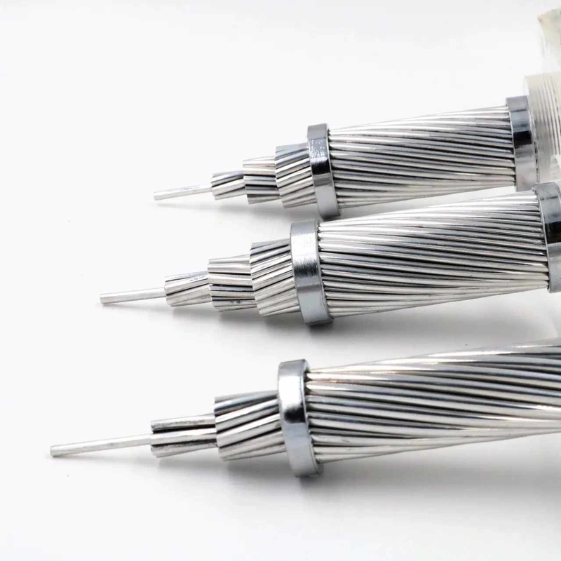 Corrosiebestendig ACSR-draad ASTM Aluminium geleider Stalen versterkte kabel Hoog trekvermogen Lage sag Voor electrificatie in het platteland