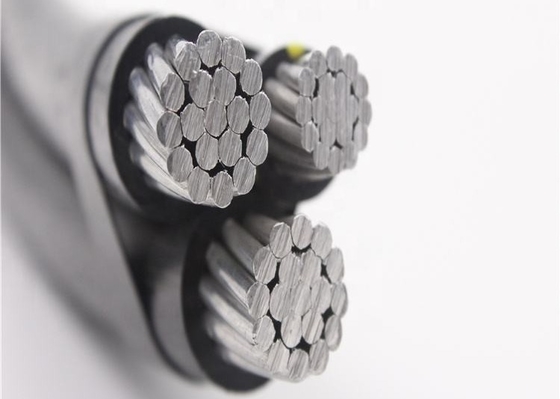 0.6/1 KV XLPE Geïsoleerde kabel Triplex Service Drop Aluminium geleider